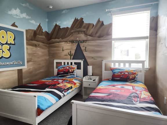 1D Disney Fun Steps Away – Pool & Kids’ Activities - Image 2
